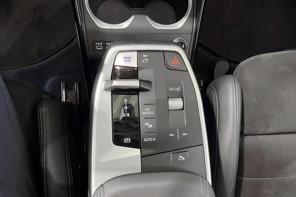 BMW iX1 eDrive20 M-Sport 5d