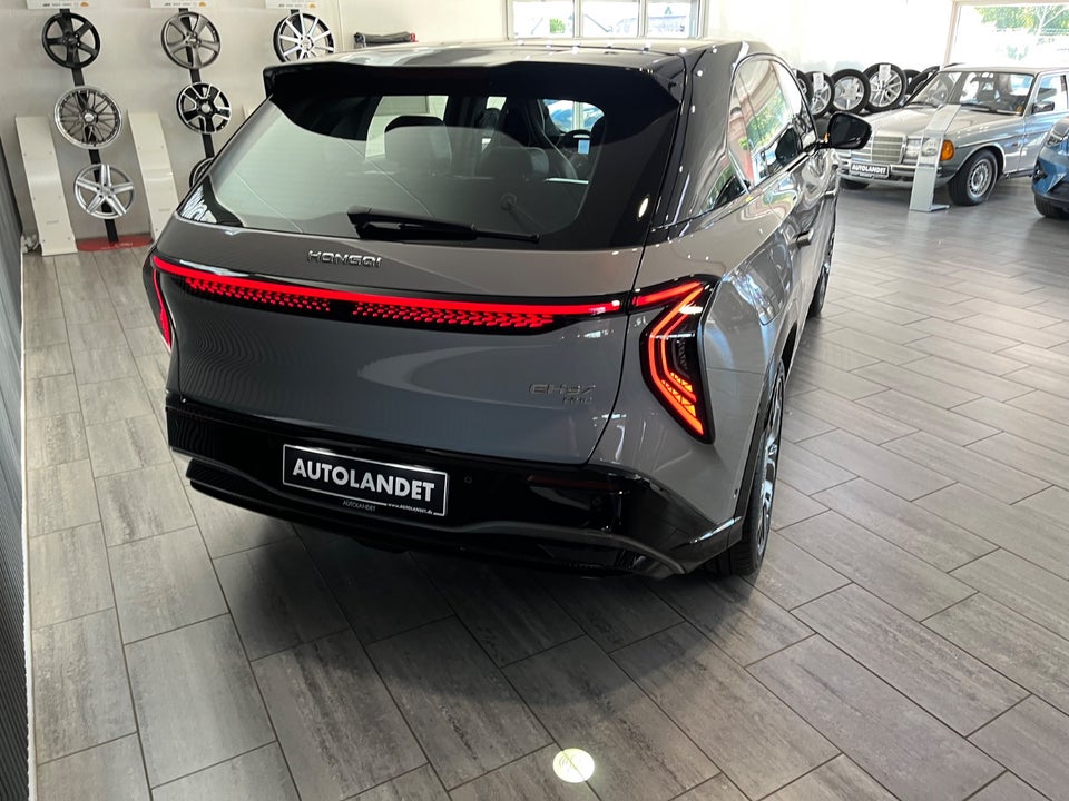 Hongqi EHS7 111 Exclusive 5d
