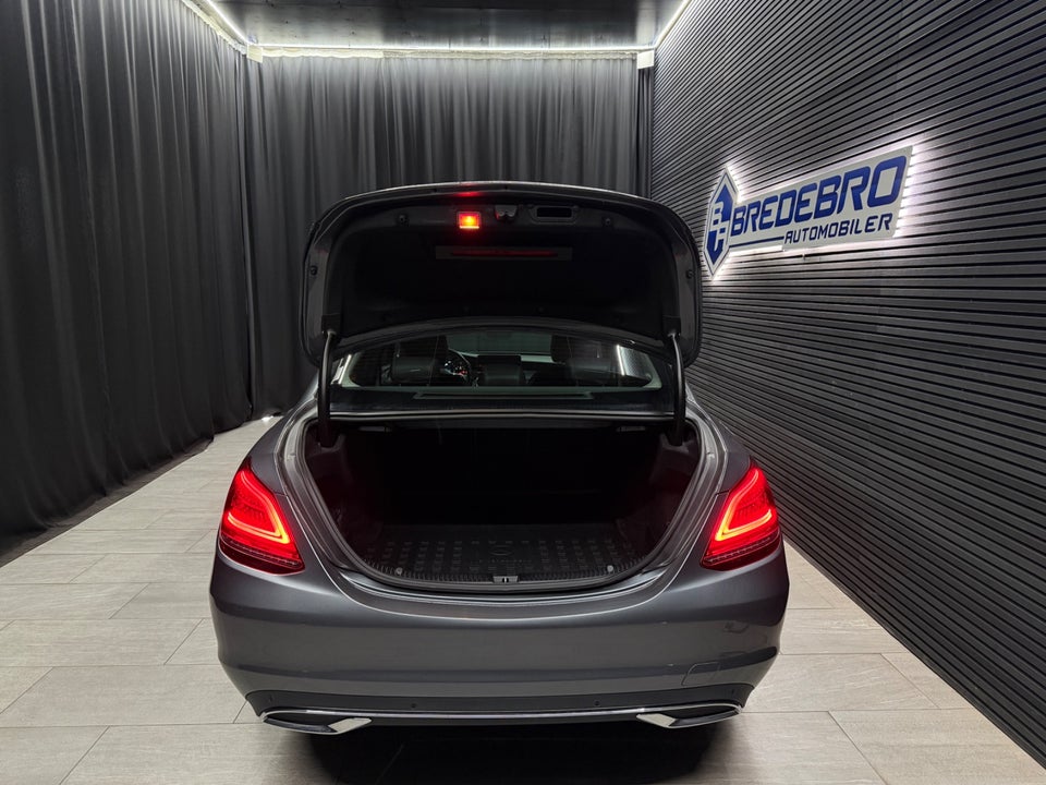 Mercedes C220 d 2,0 Advantage aut. 4d