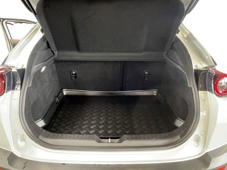 Mazda MX-30 e-SkyActiv Sky 5d