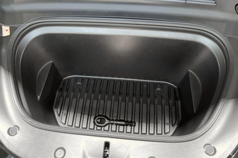 Tesla Model Y Performance AWD 5d