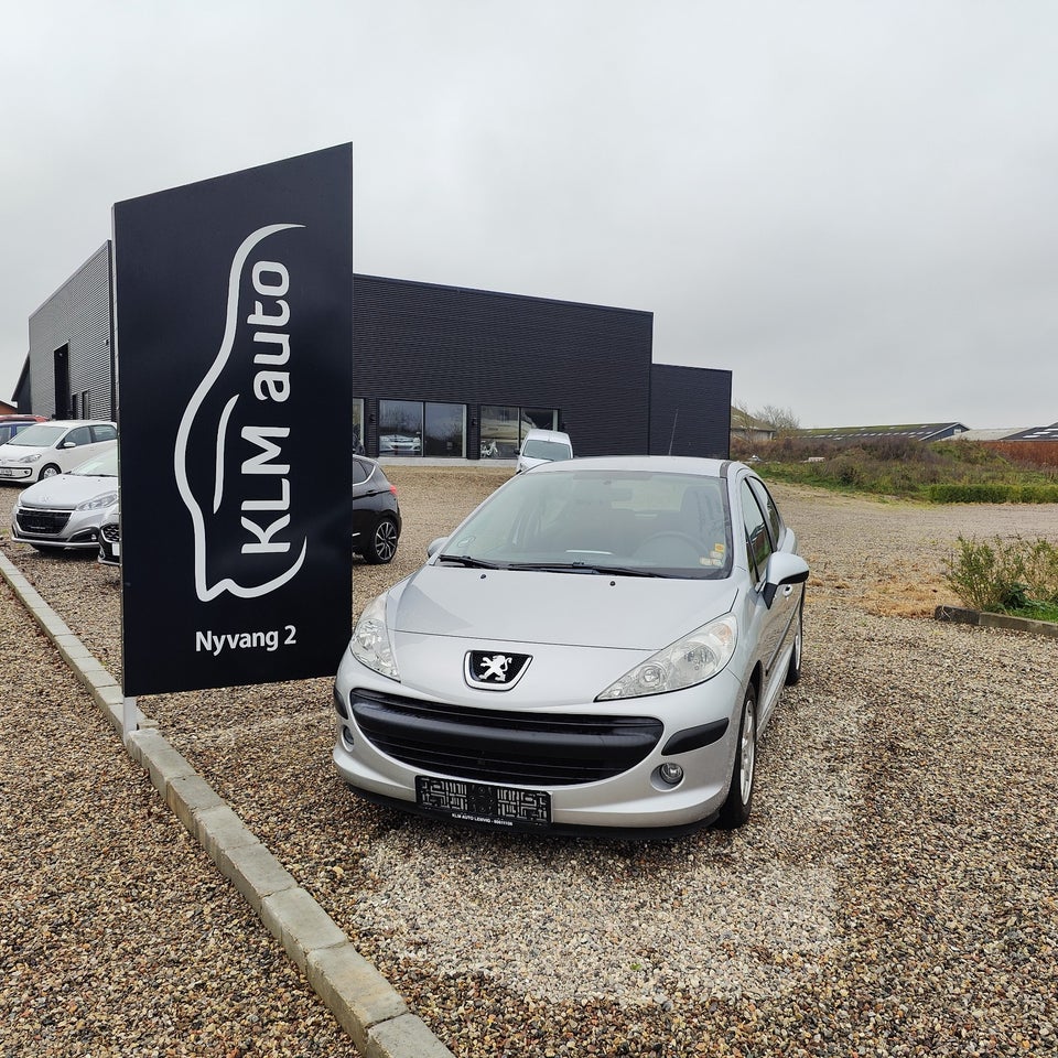 Peugeot 207 1,4 Comfort+ 5d