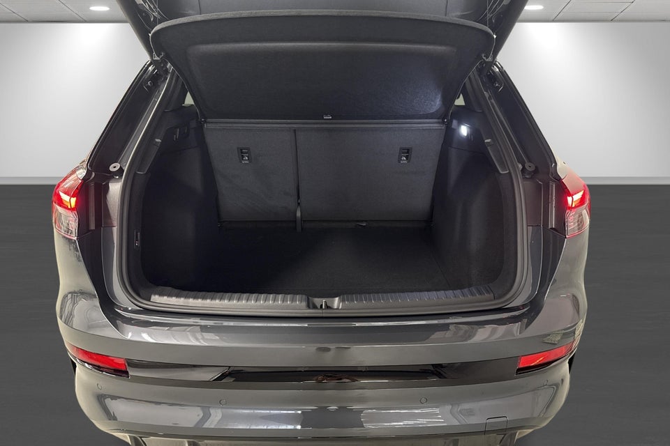Audi Q4 e-tron performance 5d