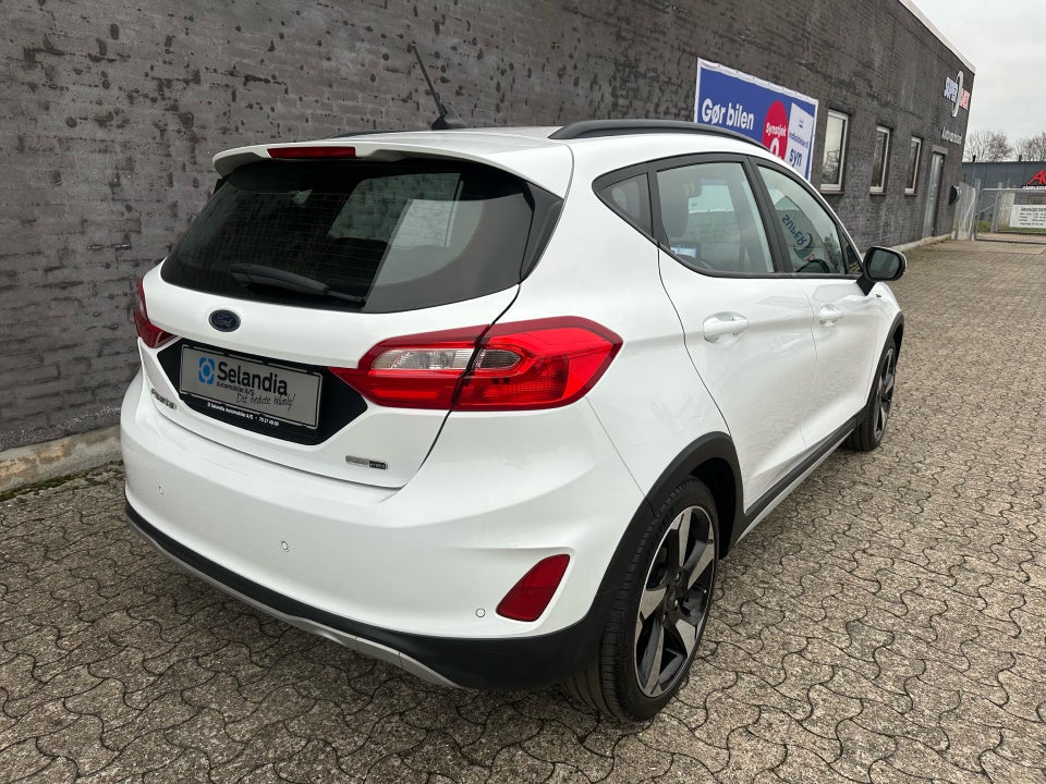 Ford Fiesta 1,0 EcoBoost mHEV Active 5d