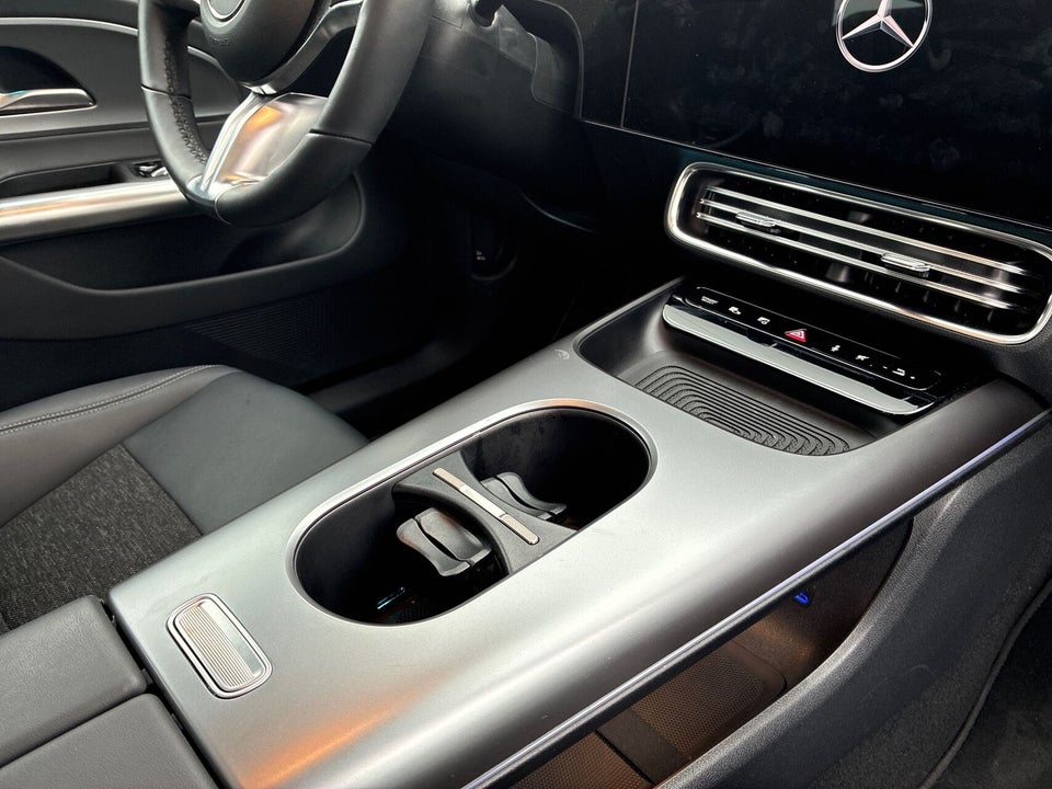 Mercedes CLA250+ electric Progressive Advance 4d