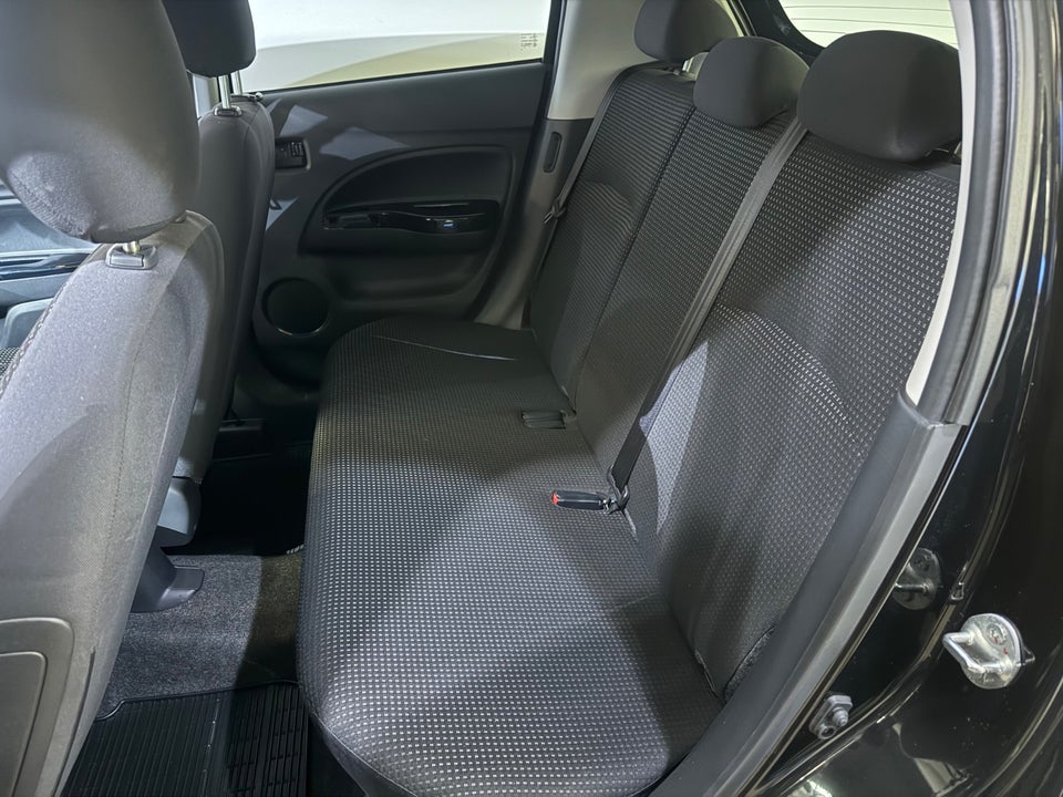 Mitsubishi Space Star 1,2 Inbeat 5d