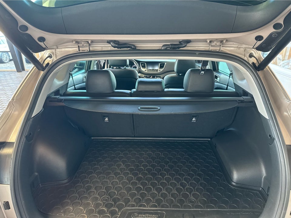 Hyundai Tucson 2,0 CRDi 185 Premium Pano aut. 4WD 5d