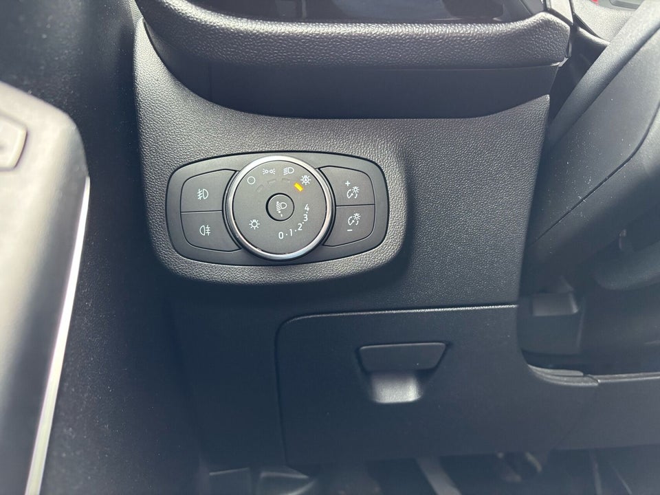 Ford Fiesta 1,0 SCTi 100 Titanium 5d