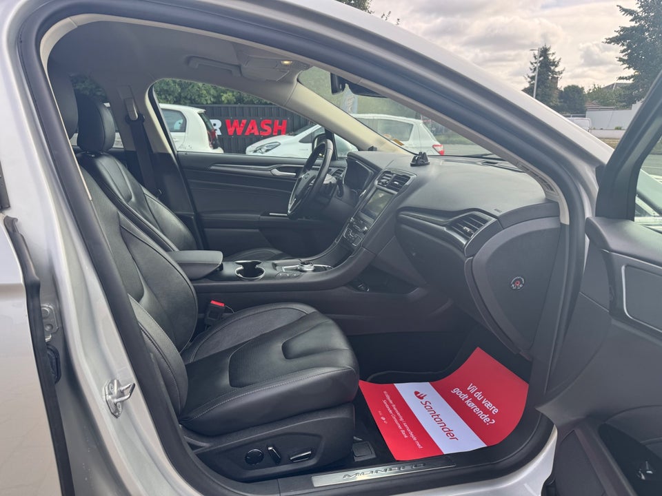 Ford Mondeo 2,0 EcoBlue Titanium stc. aut. 5d