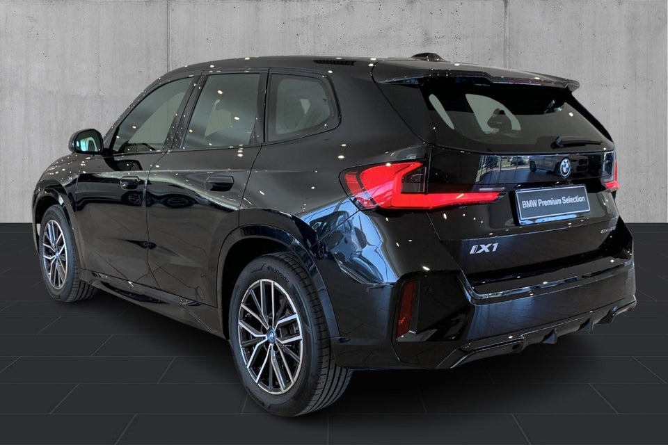 BMW iX1 eDrive20 M-Sport 5d