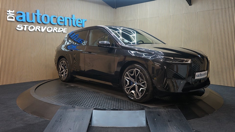 BMW iX xDrive40 Sport 5d