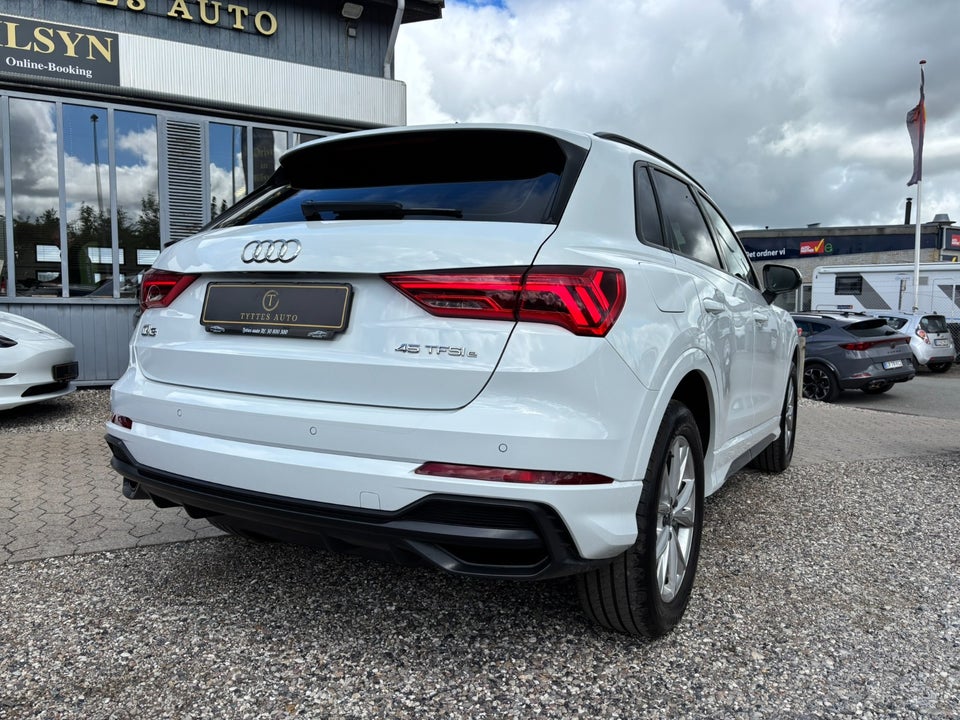 Audi Q3 45 TFSi e S-line plus S-tr. 5d