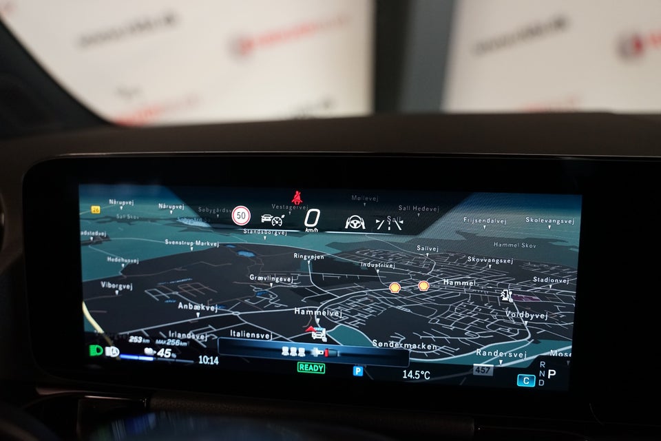 Mercedes EQA250+ Progressive Advance 5d