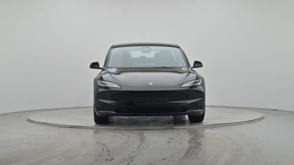 Tesla Model 3 RWD 4d