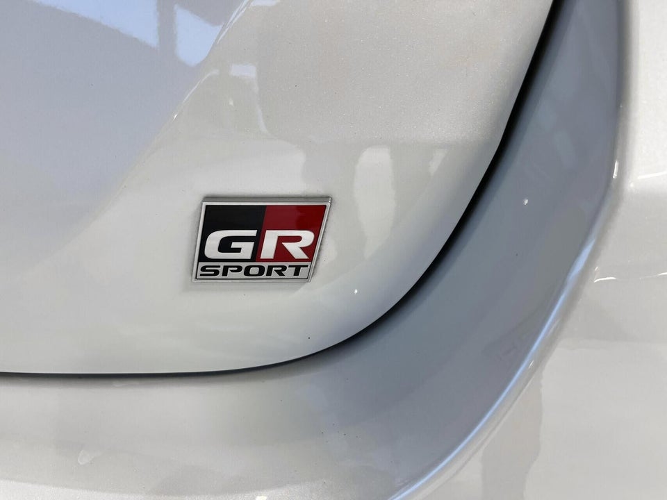 Toyota Yaris 1,5 Hybrid GR Sport e-CVT 5d