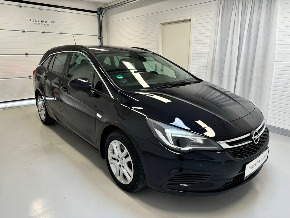 Opel Astra 1,6 CDTi 136 Excite Sports Tourer 5d