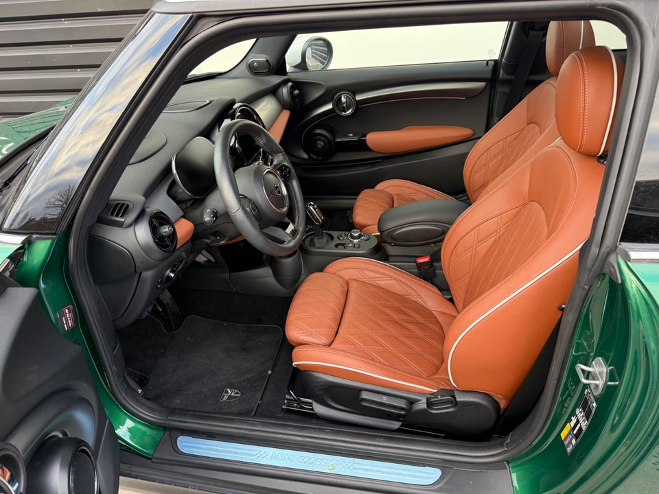 MINI Cooper SE Younique Trim 3d