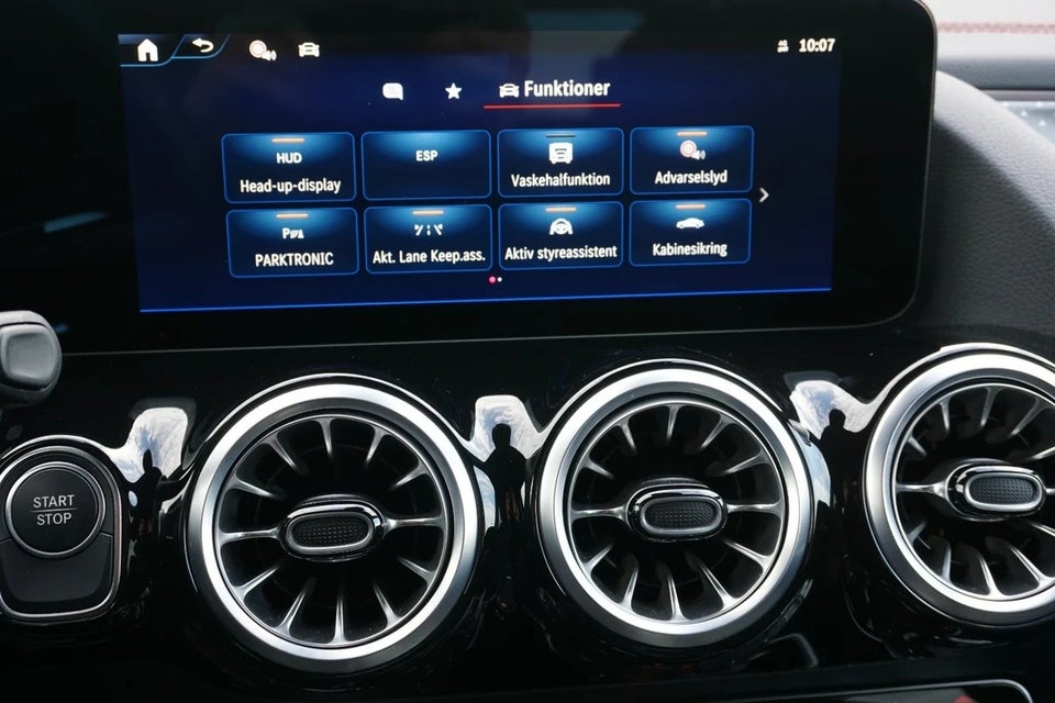 Mercedes EQA250+ AMG Line Premium 5d