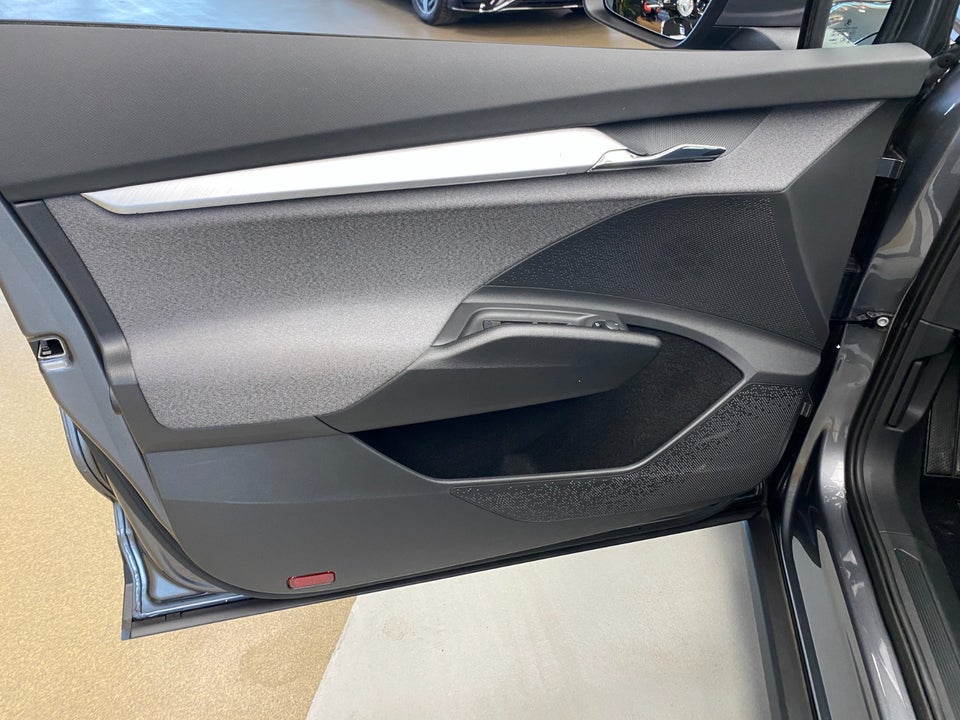 Skoda Enyaq 50 iV 5d