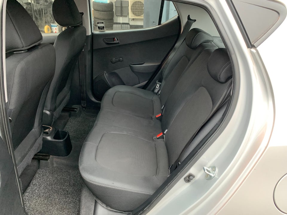 Hyundai i10 1,0 Life 5d