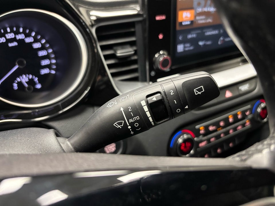 Kia Ceed 1,6 PHEV Prestige SW DCT 5d