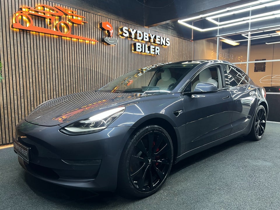 Tesla Model 3 Performance AWD 4d