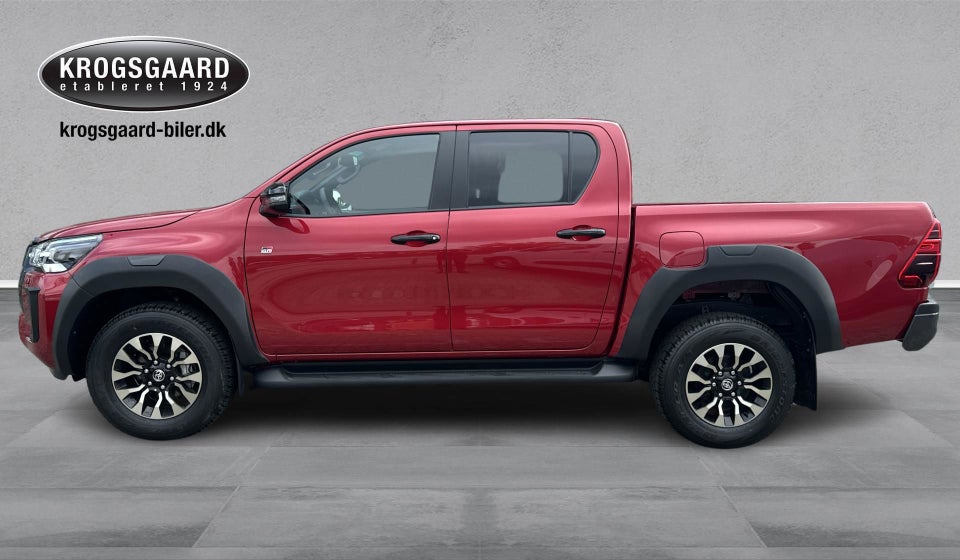 Toyota HiLux 2,8 D T4 Invincible Db.Kab aut. 4d