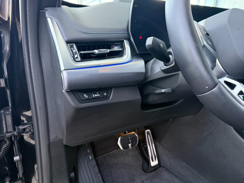 BMW iX1 eDrive20 Fully Charged M-Sport 5d