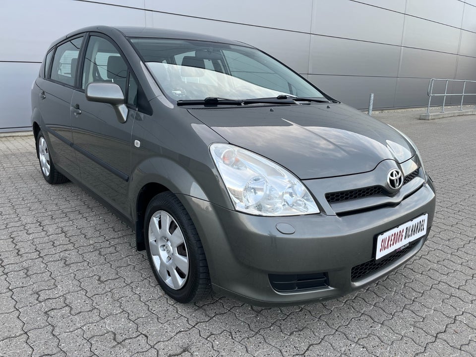 Toyota Corolla Verso 1,8 Sol 7prs 5d