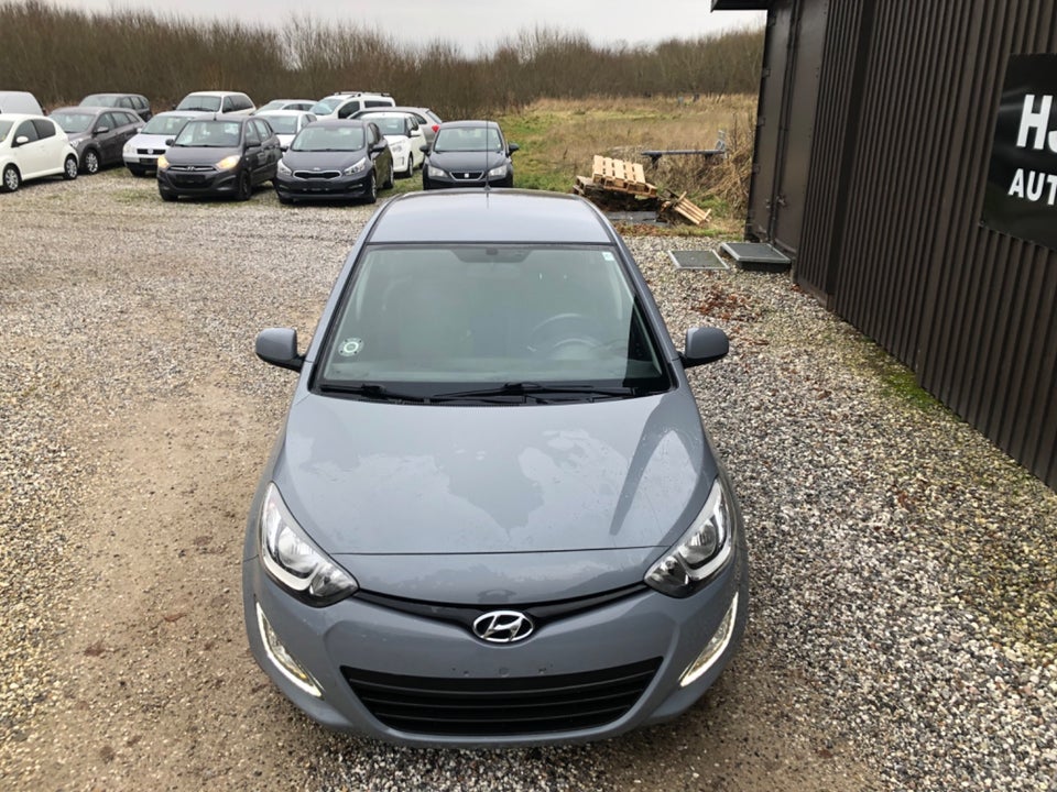 Hyundai i20 1,25 Classic XTR+ 5d