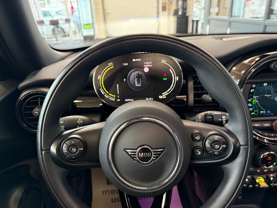 MINI Cooper SE Trim M Greenwich 3d