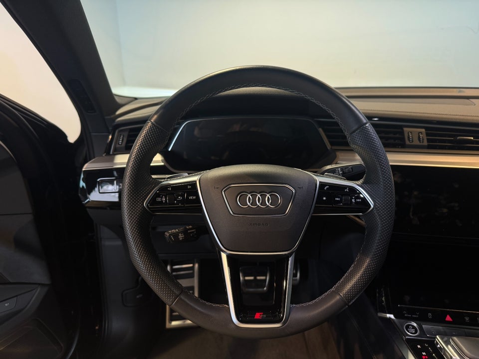 Audi Q8 e-tron 55 S-line Sportback quattro 5d