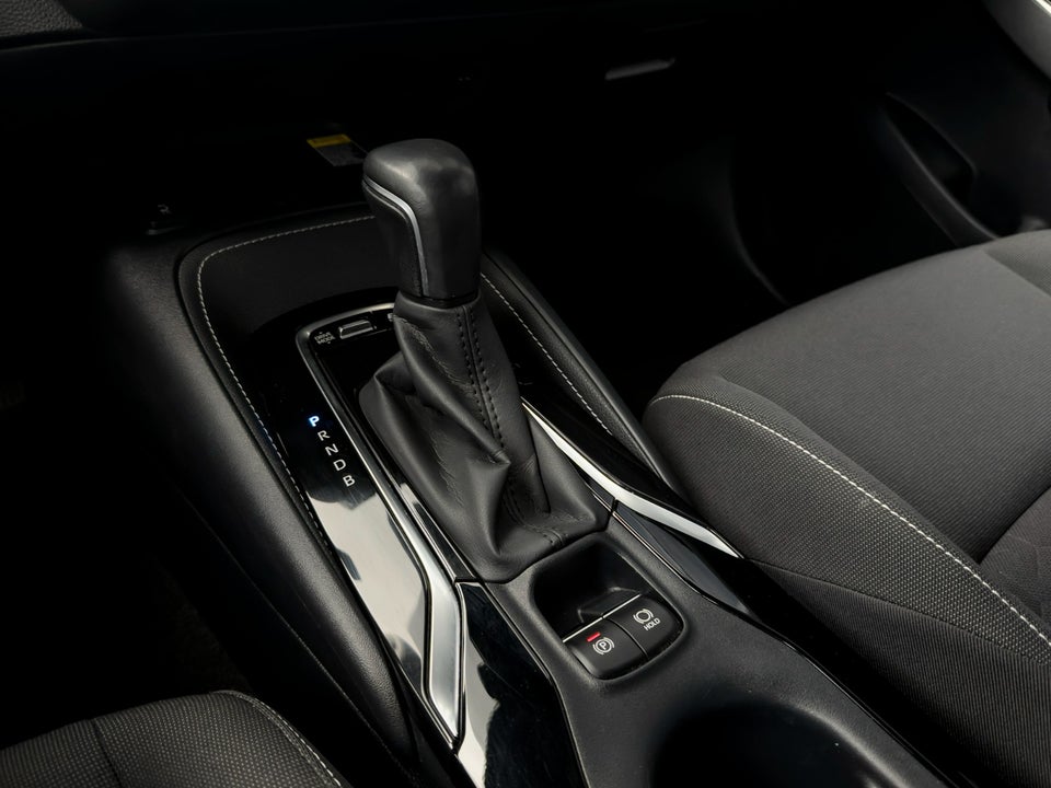 Suzuki Swace 1,8 HEV Exclusive stc. e-CVT 5d