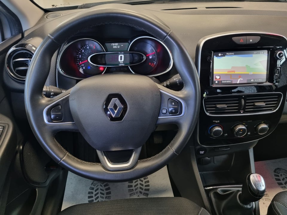 Renault Clio IV 1,5 dCi 90 Zen Sport Tourer 5d