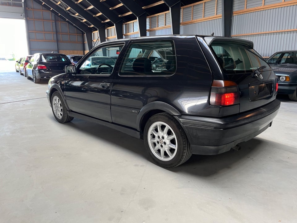 VW Golf III 2,0 GTi 3d