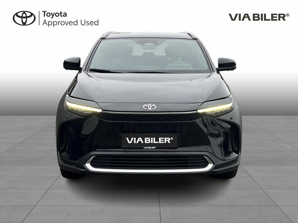 Toyota bZ4X Executive 5d