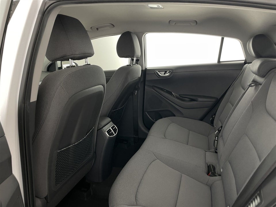 Hyundai Ioniq 1,6 PHEV Premium DCT 5d