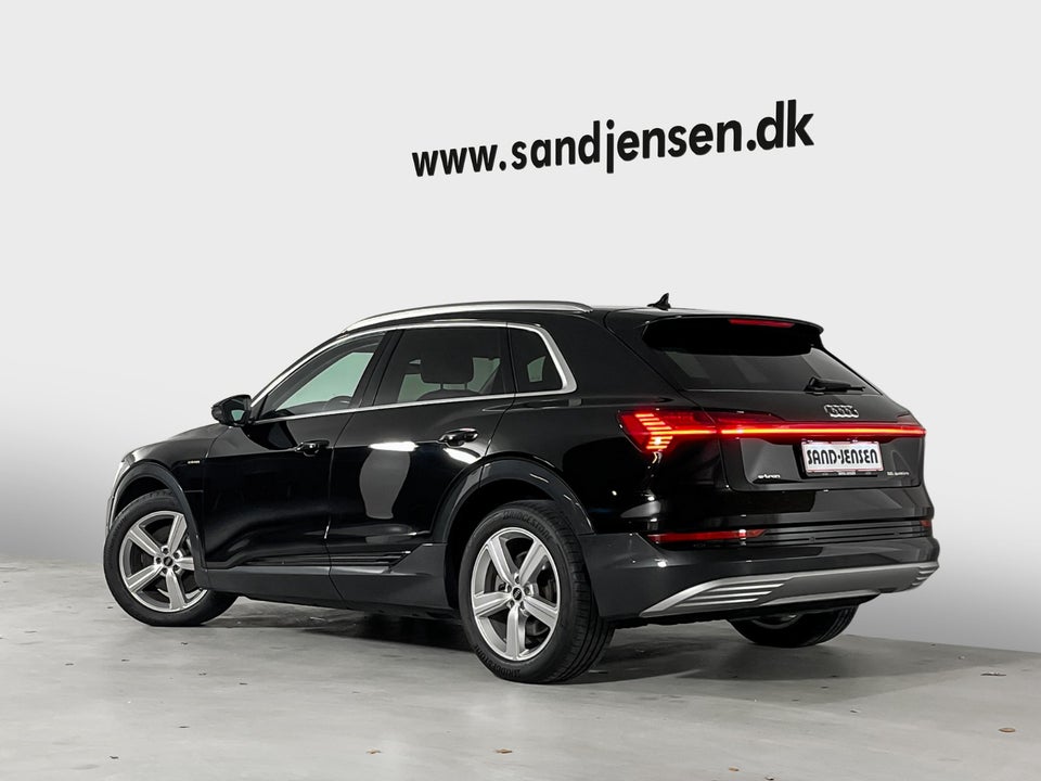 Audi e-tron 55 quattro 5d