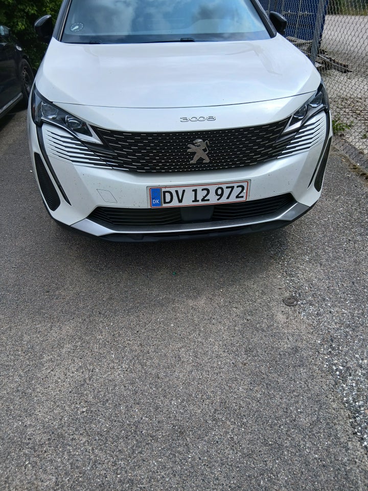 Peugeot 3008 1,6 Hybrid Allure Pack EAT8 5d