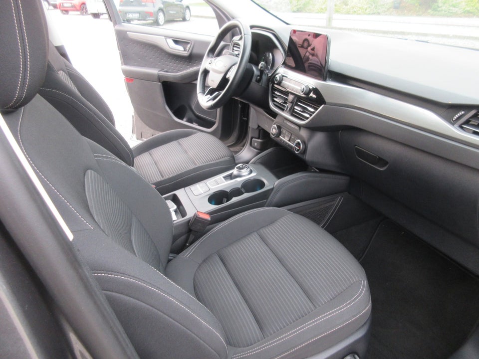 Ford Kuga 2,5 PHEV Titanium CVT 5d