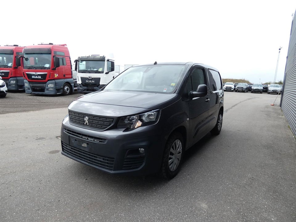 Peugeot Partner 1,5 BlueHDi 130 L1V2 Ultimate EAT8 Van