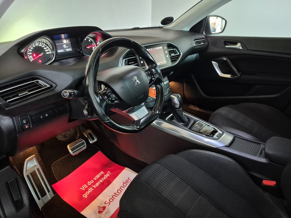 Peugeot 308 1,6 BlueHDi 120 Allure Sky SW EAT6 5d