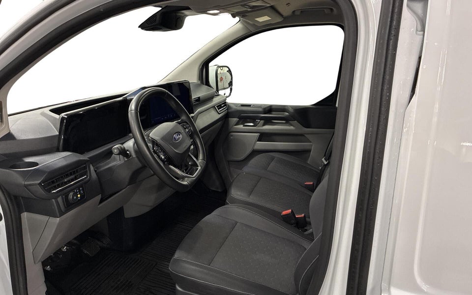 Ford Transit Custom 300S 2,0 EcoBlue Limited aut.