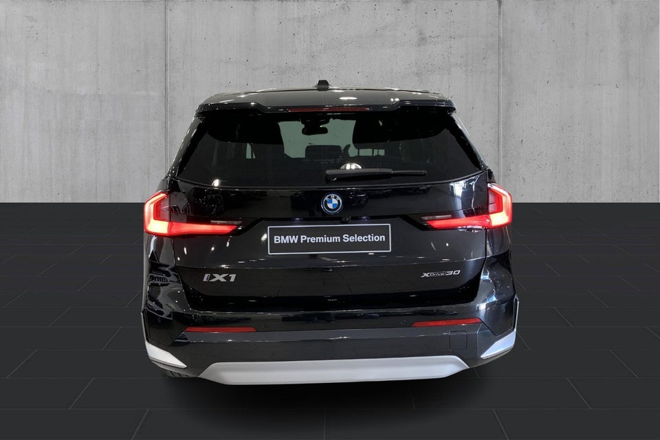 BMW iX1 xDrive30 5d