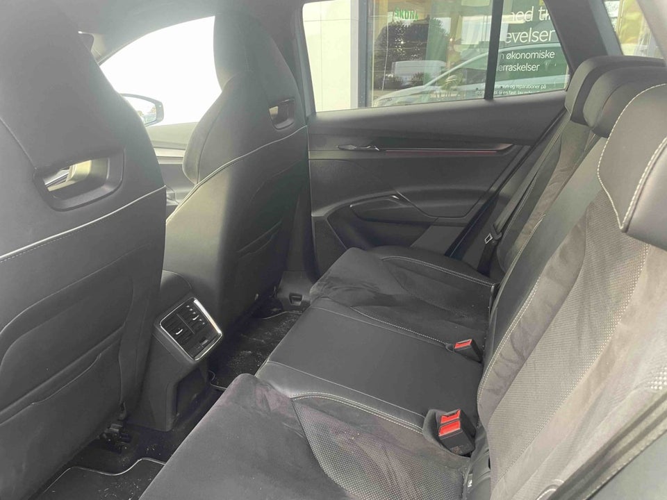Skoda Enyaq 80 iV Sportline 5d