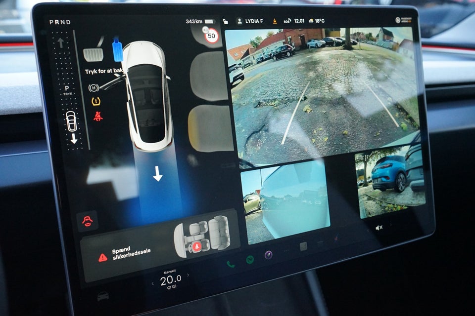Tesla Model 3 RWD 4d