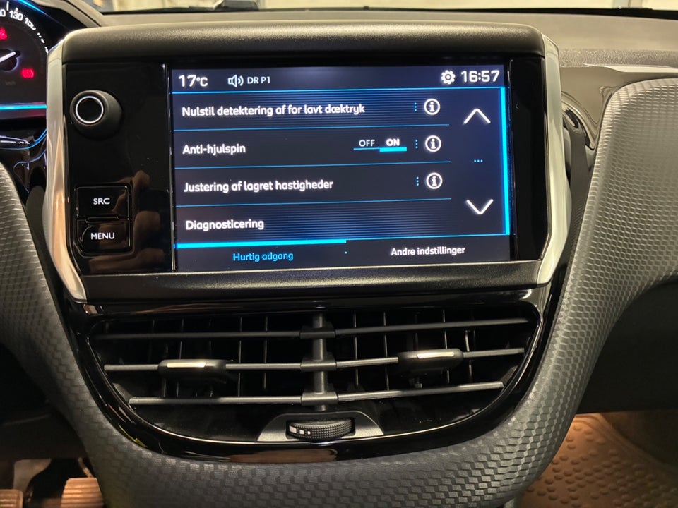 Peugeot 2008 1,2 e-THP 110 Desire Sky 5d