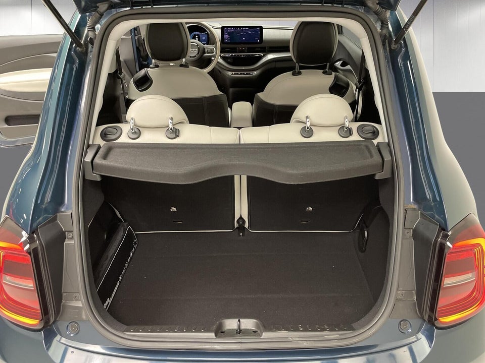 Fiat 500e 42 la Prima by Bocelli 3d