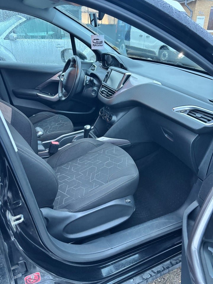 Peugeot 2008 1,2 e-VTi 82 Active ESG 5d