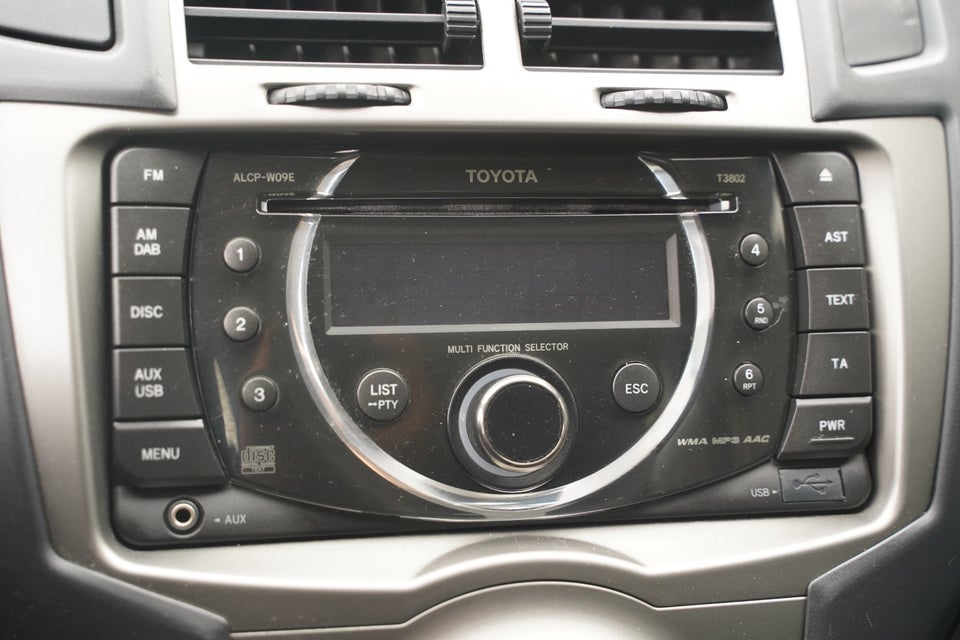 Toyota Yaris 1,4 D-4D T2 5d